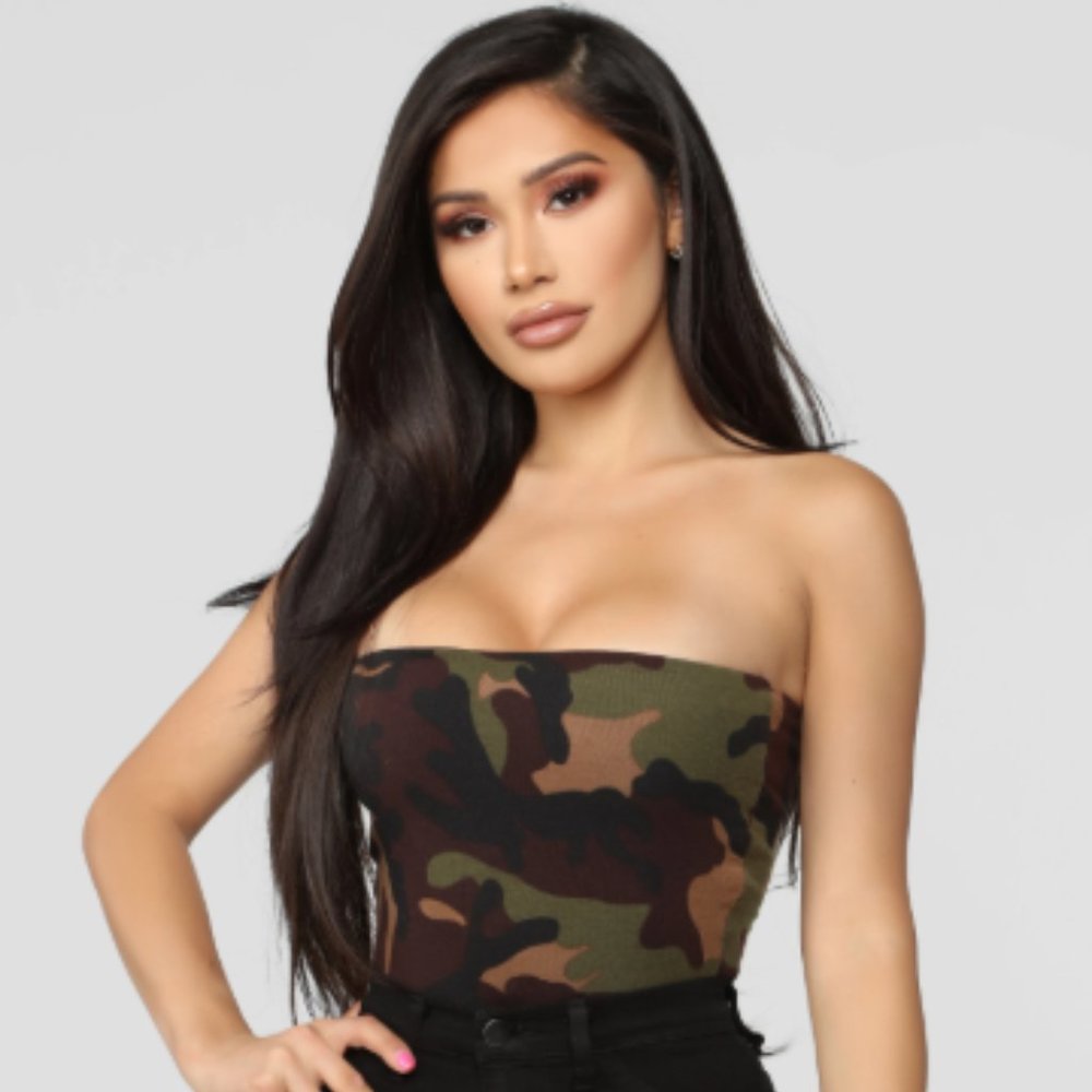 NWOT Fashion Nova cropped camo tube top